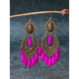 Pink Hollow Dangle Earrings
